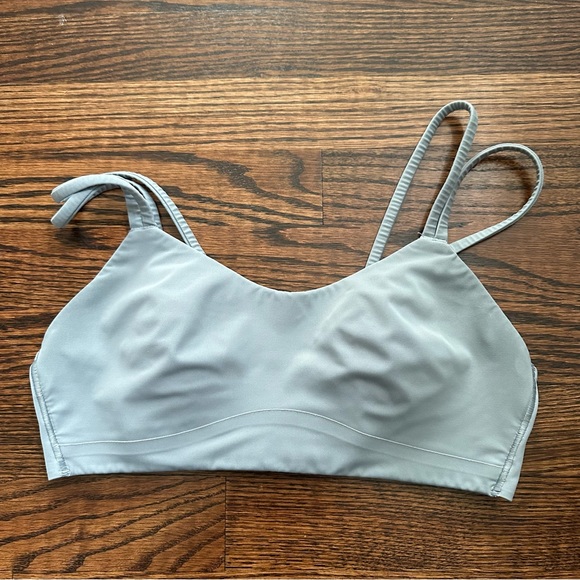 🏃🏻‍♀️ Lululemon Like a Cloud Bra - Picture 2 of 6